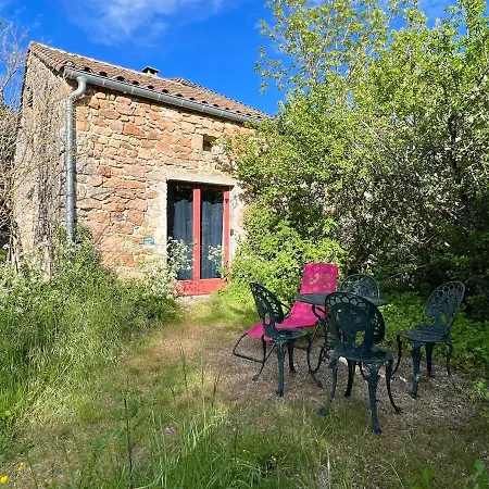 Gites De Rouvignac Avene Exterior photo