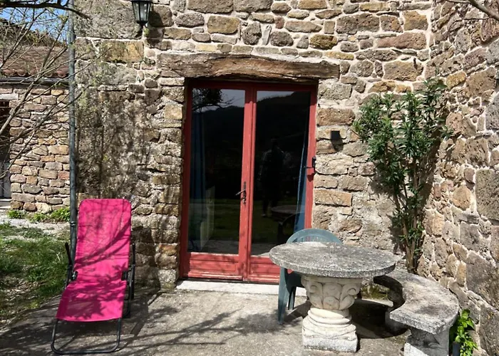 Gites De Rouvignac